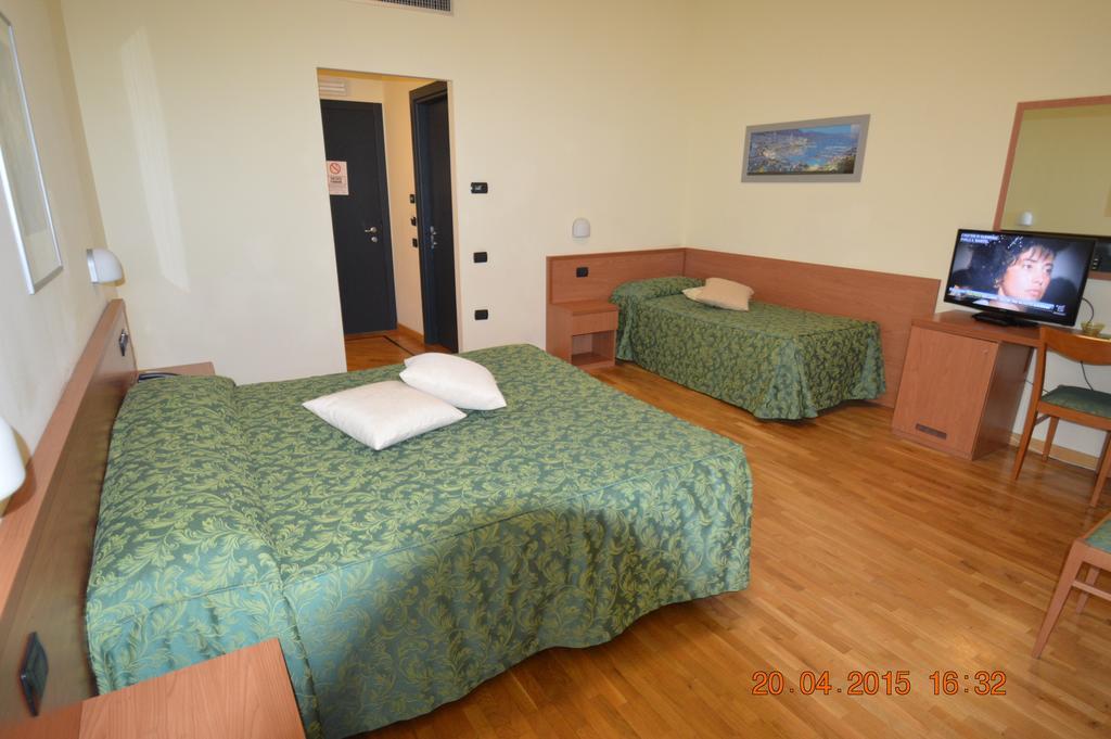 Dama Hotel
